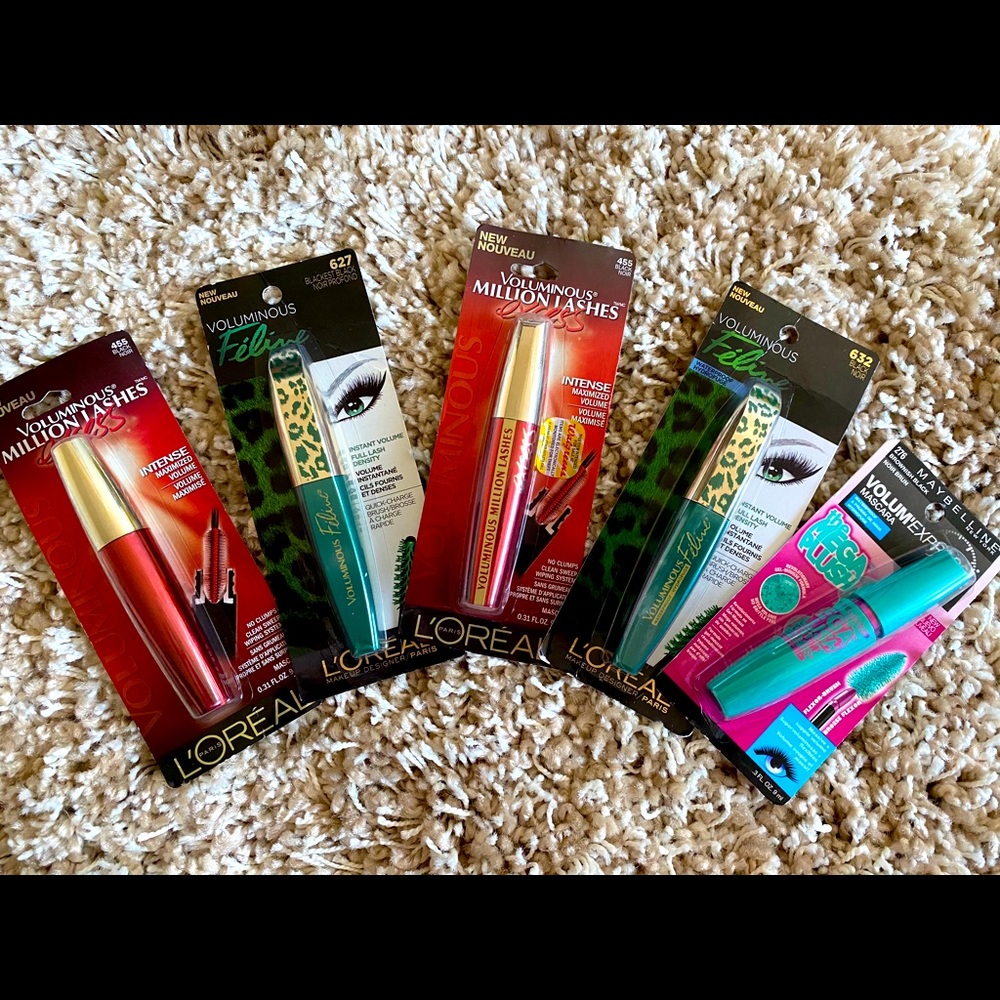 5/25 Maybelline black mascara